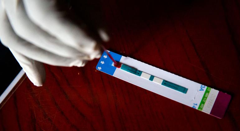 Fast-spreading HIV variant doubles rate of immune system decline | | UN News