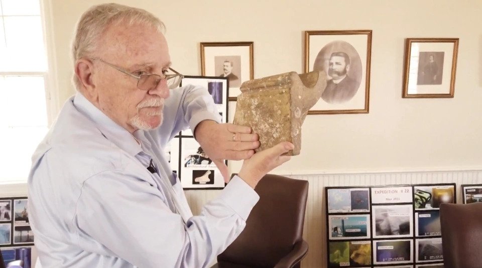Archaeologist claims to have discovered a ‘12,000-year-old underwater city with pyramid and energy field off the US coast.’ - ANCIENT ARCHEOLOGY