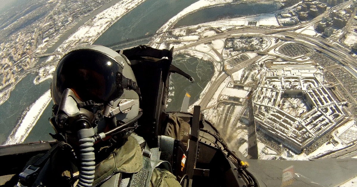 US Army Flight Surgeon: Top Brass Ordered Silence On "Vaccine" Injuries - "I'm watching People Get Absolutely Destroyed" » Sons of Liberty Media