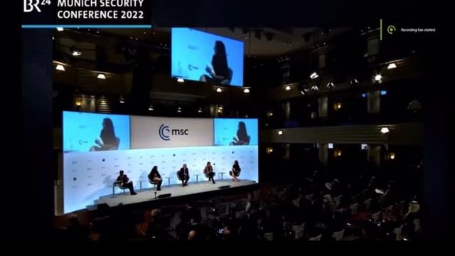 Bill Gates: Omicron is a type of vaxxx ?…