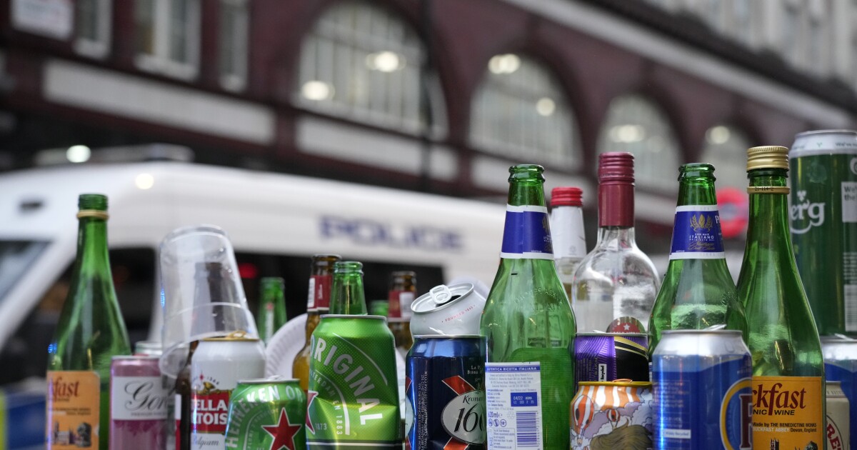 Alcohol-related deaths soared 25% during first year of COVID-19 pandemic | Washington Examiner