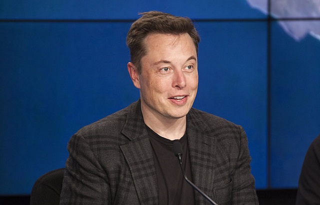 UK Govt Threatens to Ban Twitter And Potentially Jail Elon Musk If He Allows Free Speech