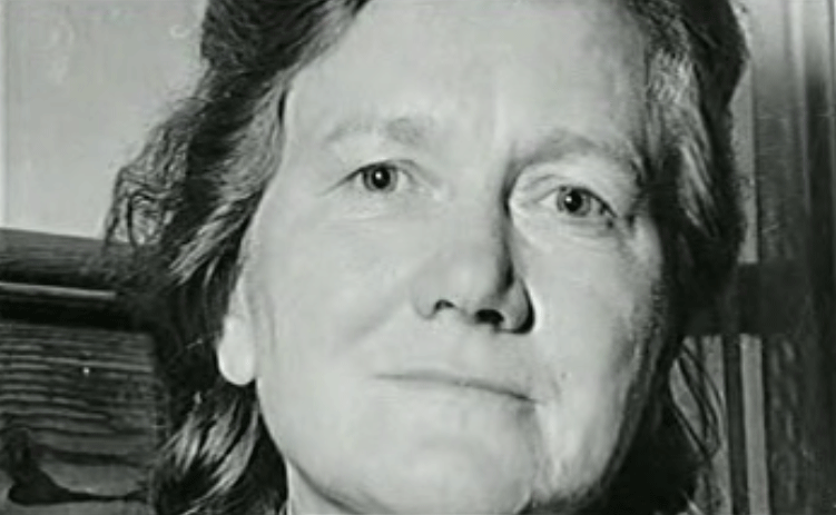 Paula Hitler Pays Tribute to her brother – Europe Renaissance
