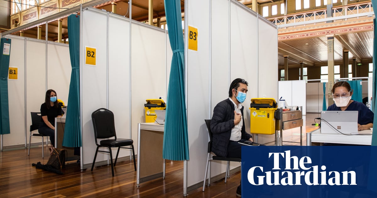 Victoria pressed to scrap two-jab Covid vaccine mandate amid worker shortage | Victoria | The Guardian