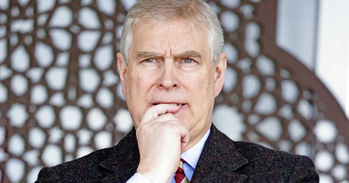 Prins Andrew in geldnood: beslag gelegd op Zwitsers chalet | Royals | Telegraaf.nl