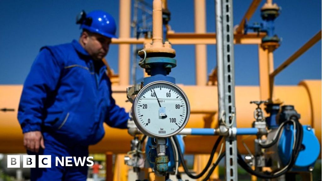 Ukraine war: Russia earns $97bn on energy exports since invasion - BBC News