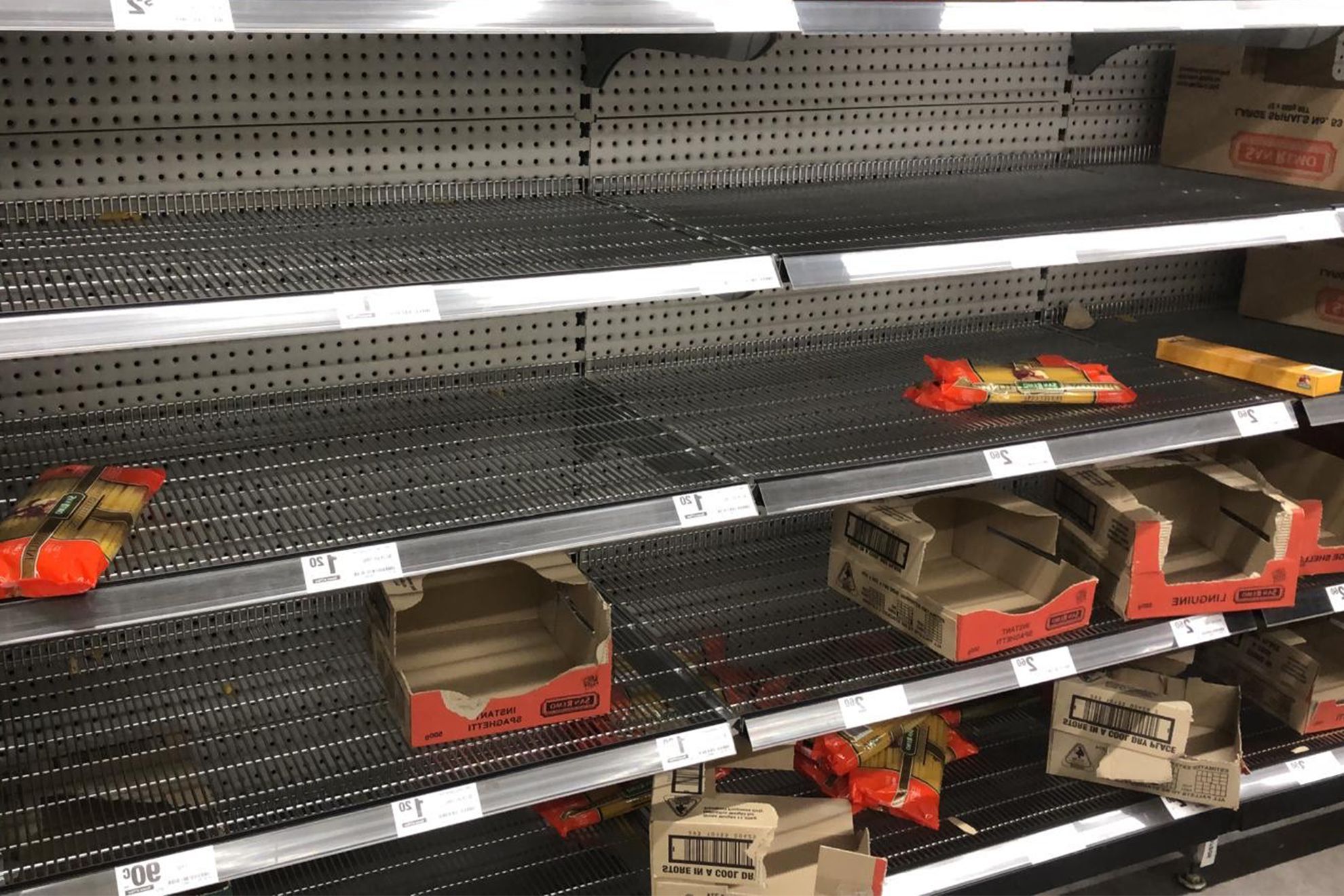 Coles warns food shortages could last weeks - XYZ