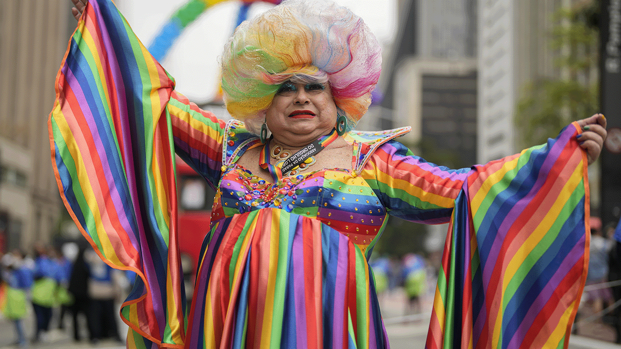Saudi Arabia cracks down on Pride-themed merchandise - Rebel News