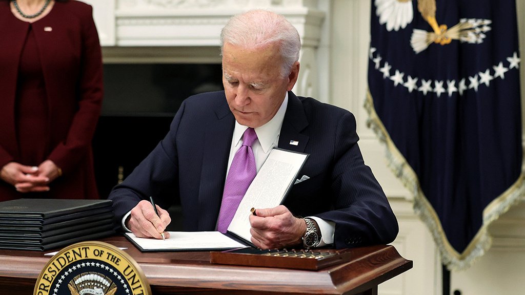 Biden declares power shortage emergency after he sanctions essential Asian components – Europe Renaissance