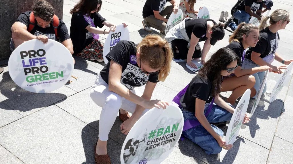 The Cult of Death promoted by Hollywood – Europe Renaissance