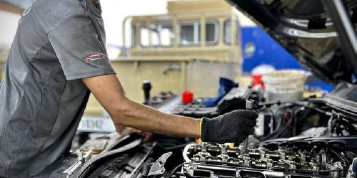 Top 5 Benefits of a Hummer Service Contract in Al Quoz You Didn't Know About