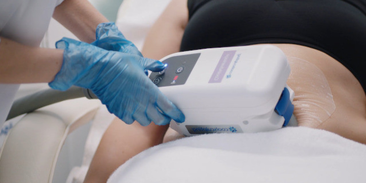 Fat Freezing in Dubai: A Cool Solution for Body Contouring