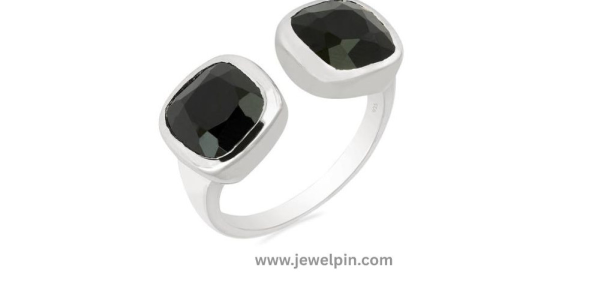 JewelPin: Wholesale Silver Big Stone Rings to Boost Sales