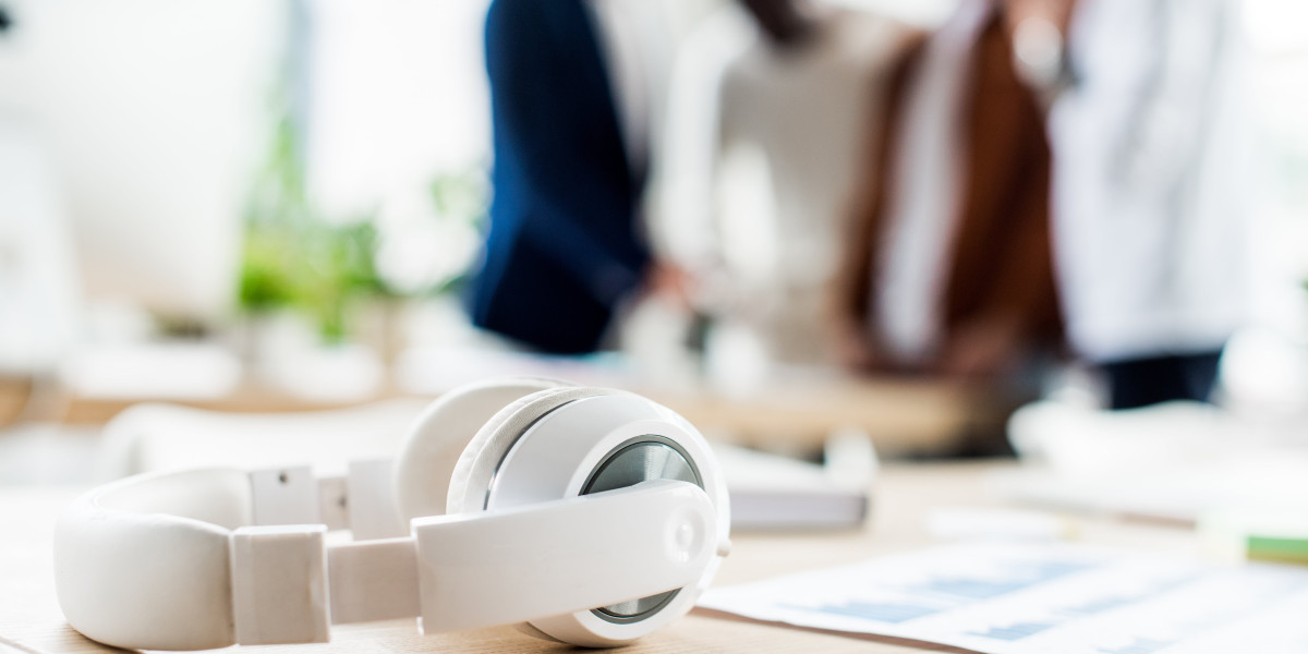 Buy Headphone Tools To Make Your Daily Life Buy Headphone Trick That Every Person Should Know