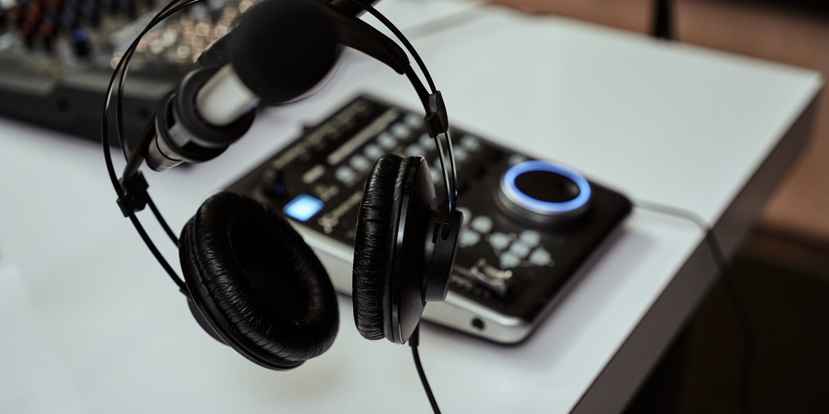How To Outsmart Your Boss On Online Headphones